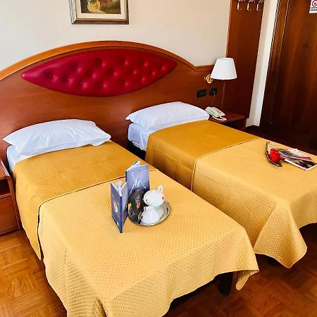فندق Banatium Cucina 2*